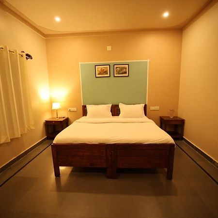 Vaché Farm Stay Udaipur Esterno foto