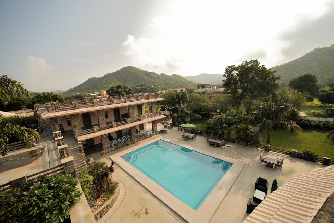 Vaché Farm Stay Udaipur Esterno foto